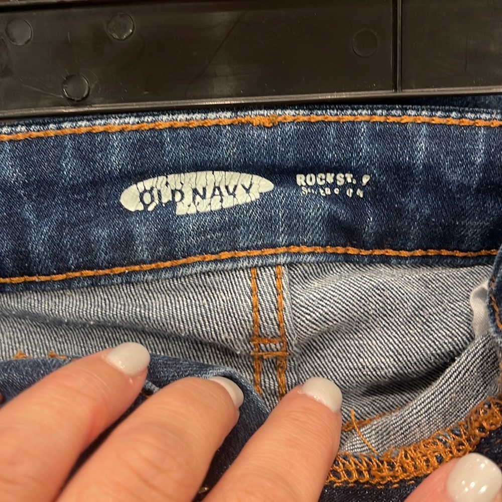 Women’s ripped jeans - Picture 4 of 5